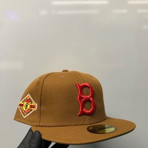 New Era Fitted Hat Club 7 3/8 deadstock
